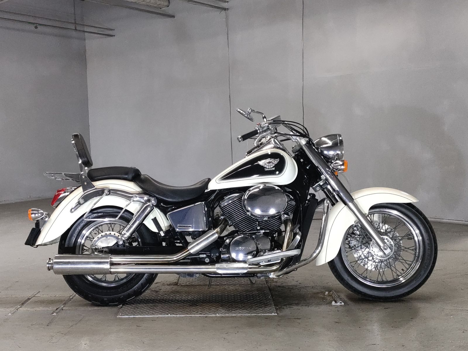 Honda SHADOW400 2006