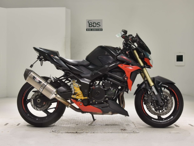 Suzuki GSR750A 2013