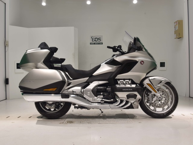 Honda GL1800 TOUR D 2024