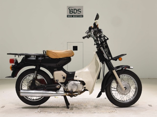 Yamaha MATE90T
