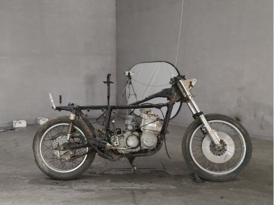 Suzuki GT750