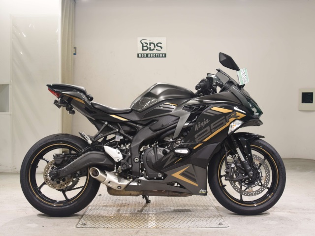 Kawasaki NINJA ZX-25R 2022