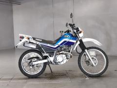 Yamaha SEROW XT225 2004