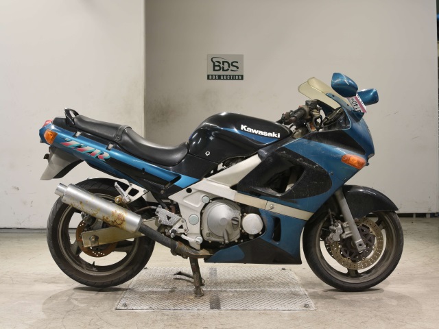 Kawasaki ZZ-R400 1994
