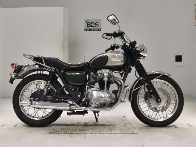 Kawasaki W650 2008