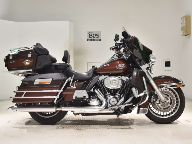 HD ELECTRA GLIDE FLHTK1690 2011
