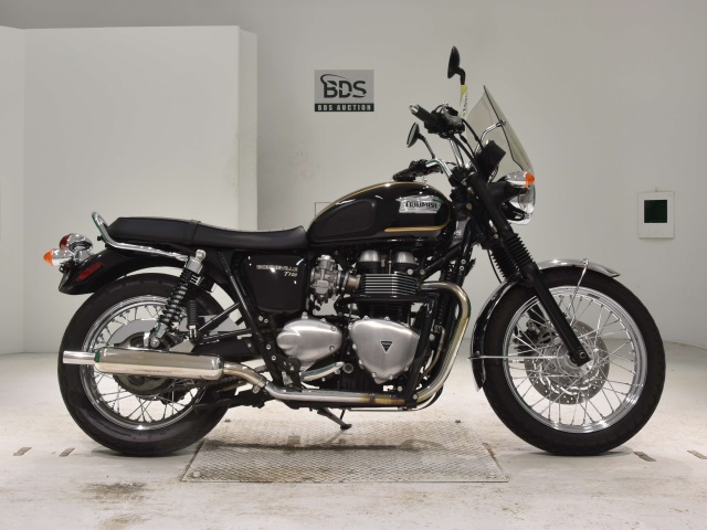 Triumph BONNEVILLE T100 2014