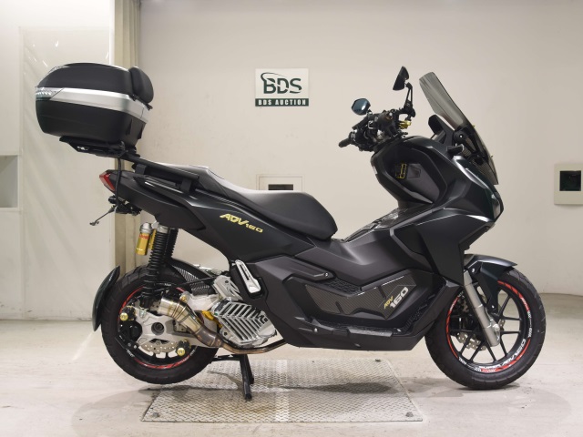 Honda ADV 160 2023