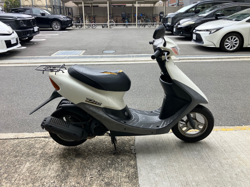 Honda DIO 2000