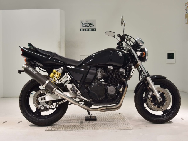 Yamaha XJR400 2006