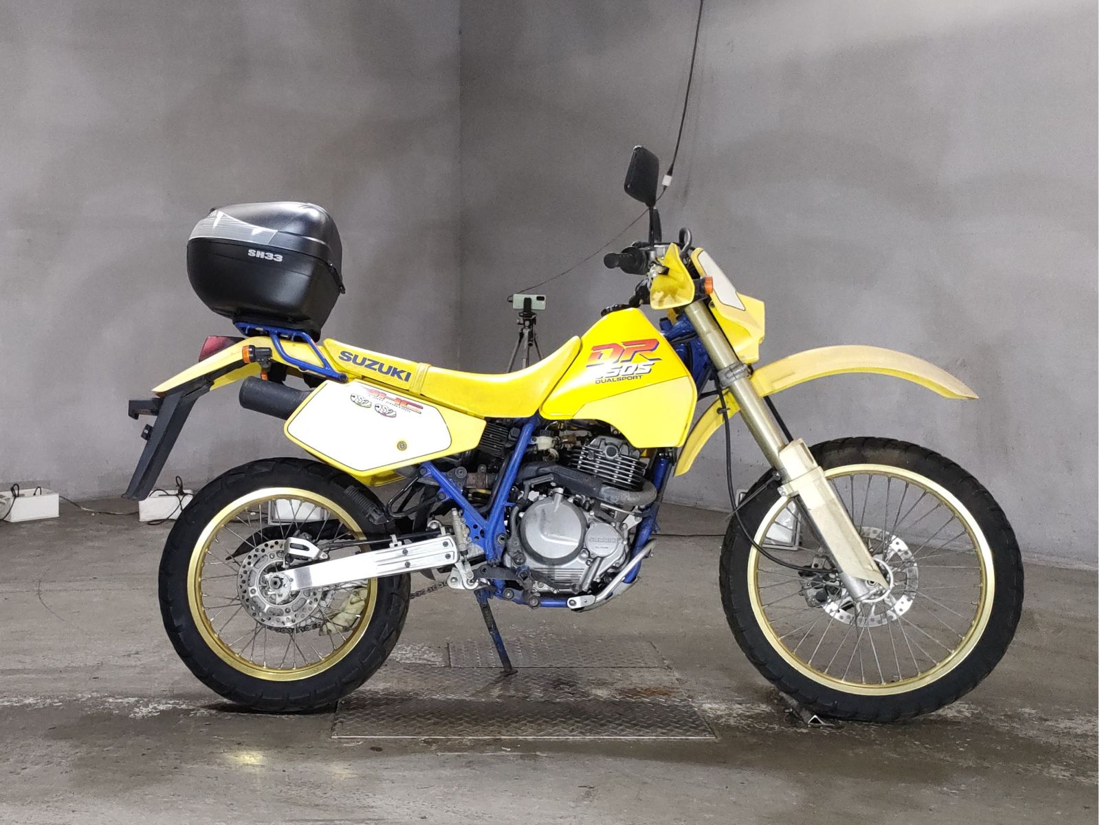Suzuki DR250S 1990