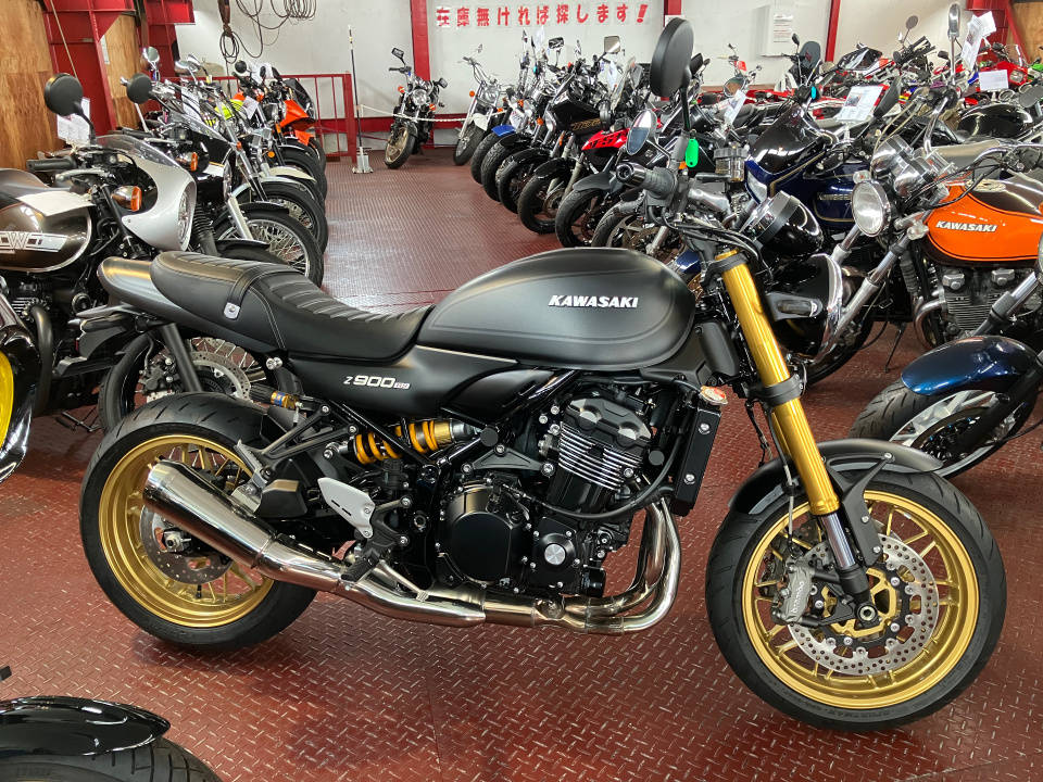 Kawasaki Z900RS 2025