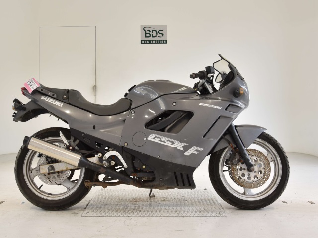 Suzuki GSX-F400