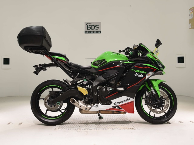 Kawasaki NINJA ZX-25R 2022