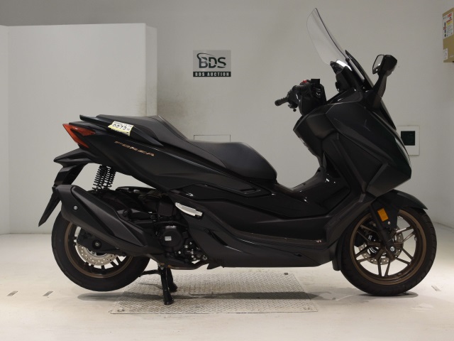 Honda FORZA 2023