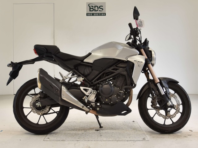 Honda CB250RA 2019
