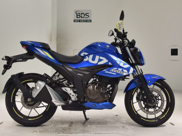 Suzuki GIXXER250