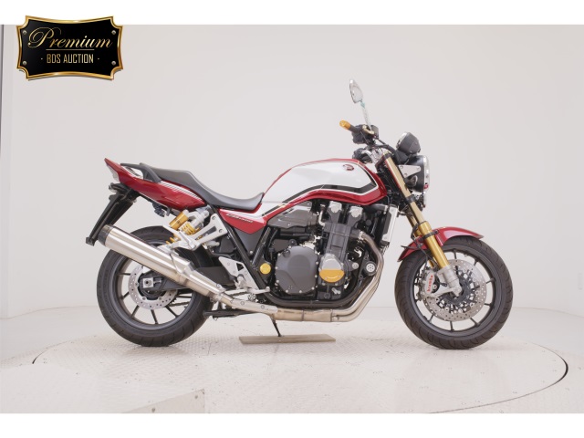 Honda CB1300SF 2021