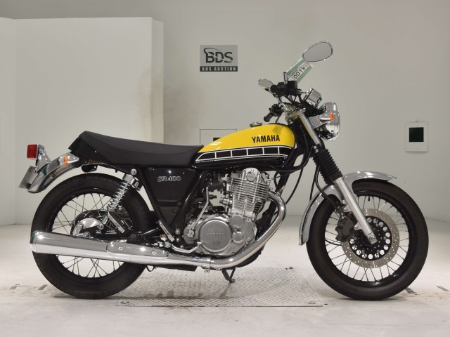Yamaha SR400 2018