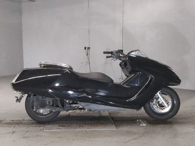 Yamaha MAGZAM 2005