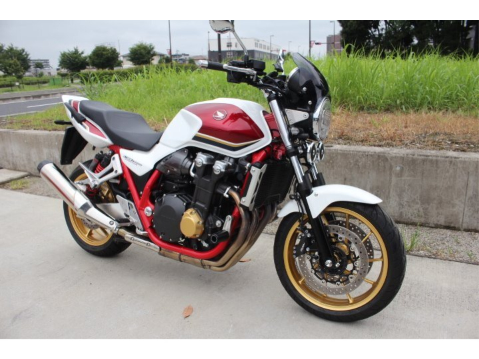 Honda CB1300SFA 2022