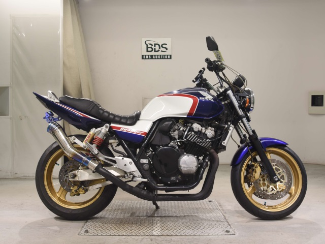 Honda CB400SFV 2004