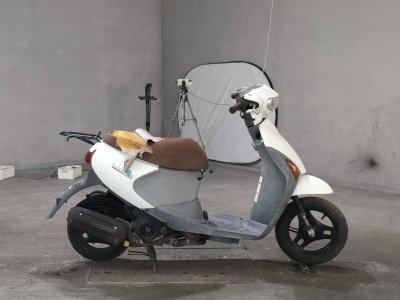 Suzuki LETS4