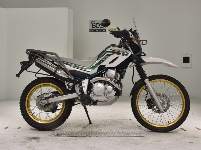 Yamaha SEROW XT250 2020