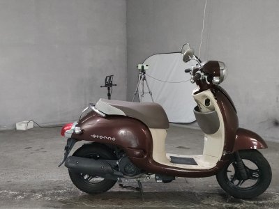 Honda GIORNO 2011