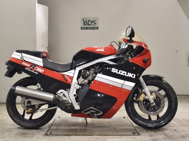 Suzuki GSX-R750 1986