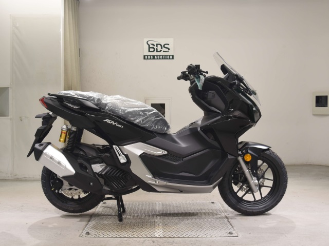 Honda ADV 160 2025