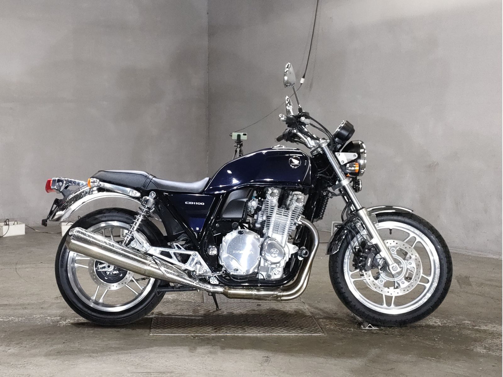 Honda CB1100 2011