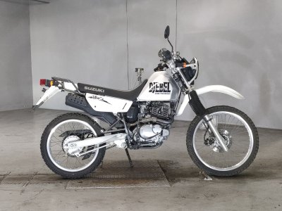 Suzuki DJEBEL200
