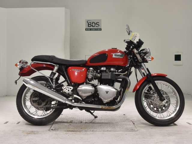 Triumph THRUXTON900 2008