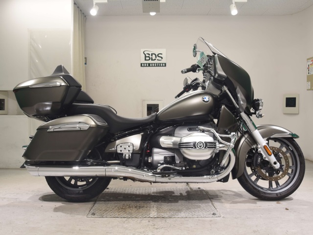 BMW R18TC 2023