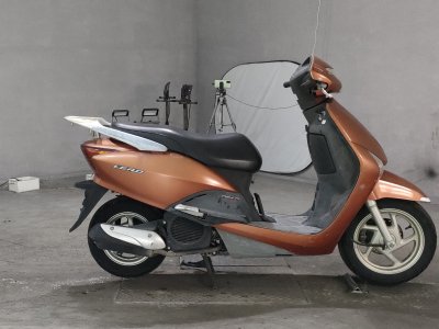 Honda LEAD110 2009