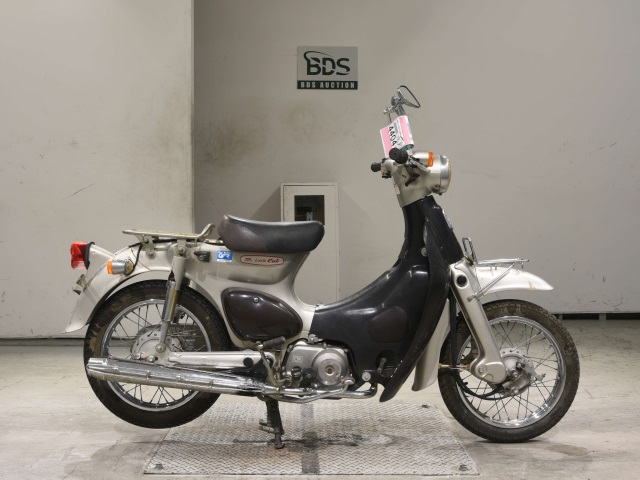 Honda C50 2002