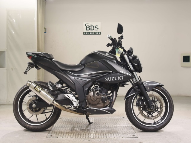 Suzuki GIXXER250 2022