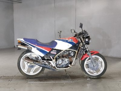 Honda MVX250F 1983
