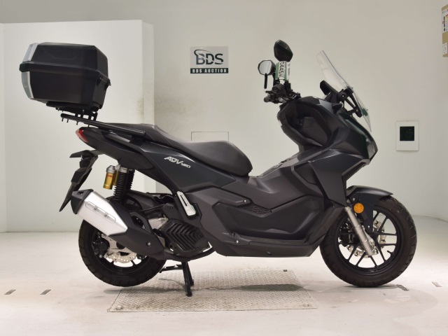 Honda ADV 160 2023