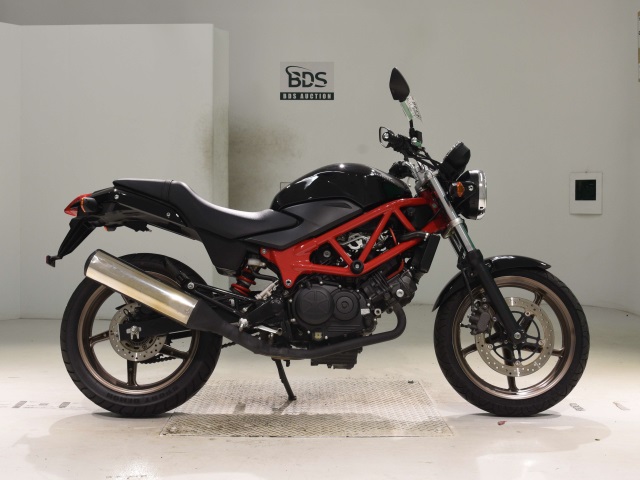 Honda VTR250 2015