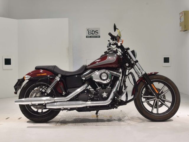 HD STREETBOB FXDB1580 2015