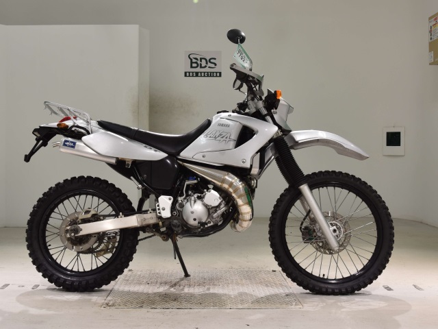 Yamaha DT230 LANZA