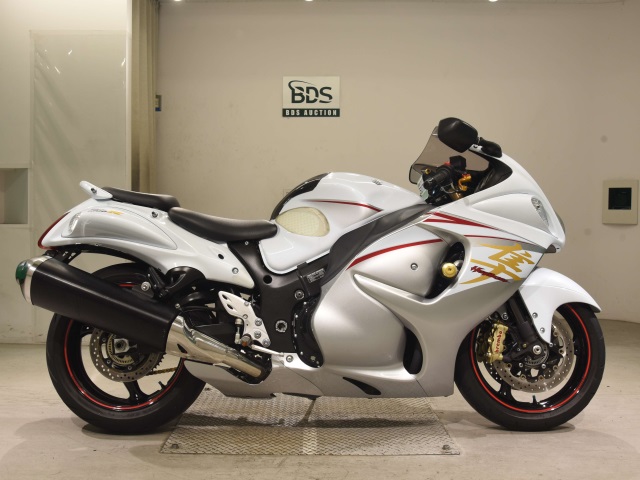 Suzuki GSX1300R HAYABUSA 2015