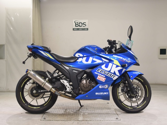 Suzuki GSX250 KATANA