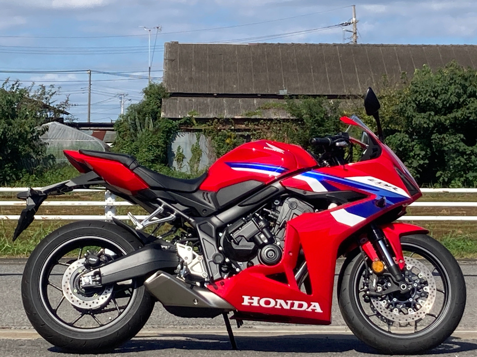 Honda CBR650R E-CLUTCH 2024