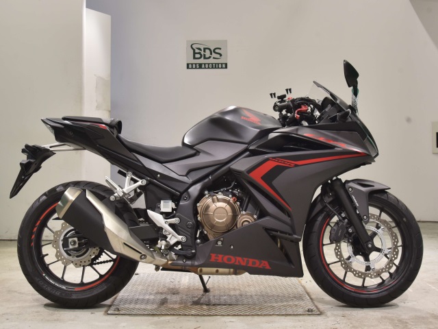 Honda CBR400R 2021