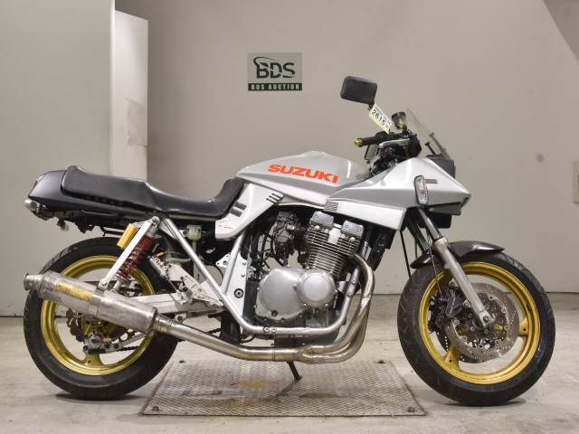 Suzuki GSX400S KATANA 1992