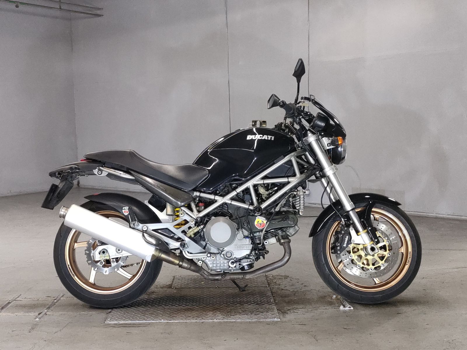 Ducati MONSTER 1000S 2005