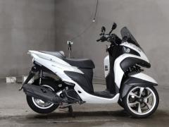 Yamaha TRICITY MW125 2015